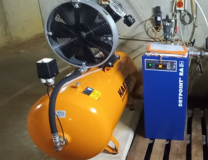 Surpresseur d'air comprimé