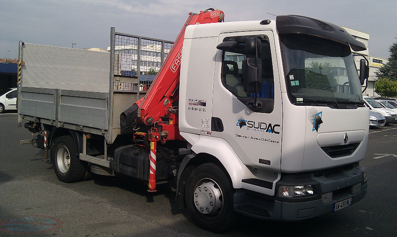 Camion pour la location d'équipements